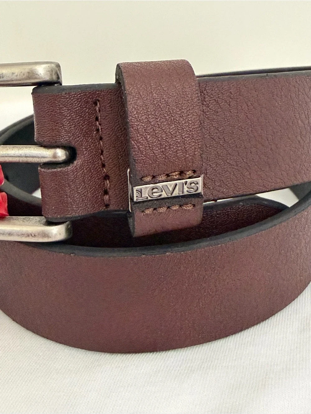 Levi's Boys Big Kids Casual Belt Brown Size Medium 26-28 NWT, silver buckle